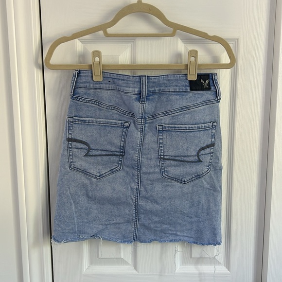 High waisted stretchy jean skirt - Picture 2 of 3